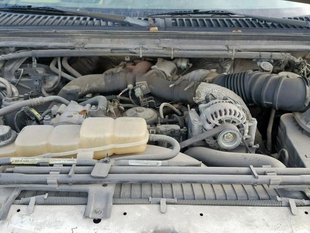 1FDAF56F51EA04704 - 2001 FORD F550 SUPER WHITE photo 7