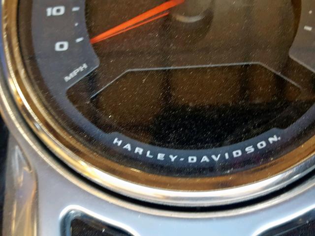 1HD1YGK31JC043984 - 2018 HARLEY-DAVIDSON FLFBS FAT BLACK photo 8