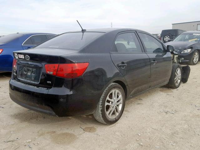 KNAFU4A25C5478277 - 2012 KIA FORTE EX BLACK photo 4