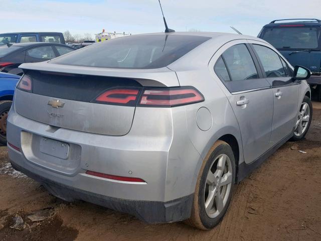 1G1RC6E41EU171863 - 2014 CHEVROLET VOLT SILVER photo 4