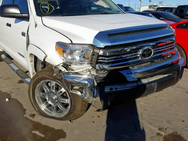 5TFEW5F1XGX205506 - 2016 TOYOTA TUNDRA CRE WHITE photo 9