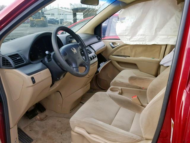 5FNRL38286B105613 - 2006 HONDA ODYSSEY LX RED photo 5