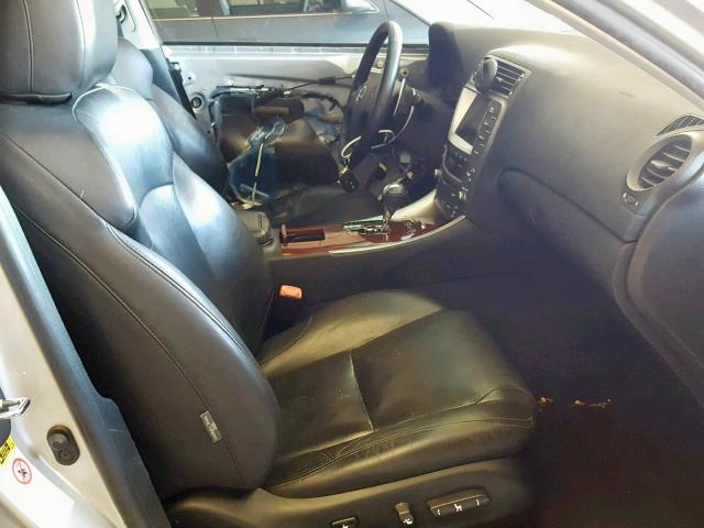 JTHBK262472038772 - 2007 LEXUS IS 250 SILVER photo 5