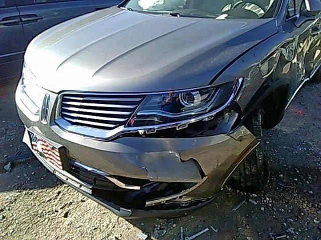 2LMPJ8KR3HBL22213 - 2017 LINCOLN MKX SELECT GRAY photo 9