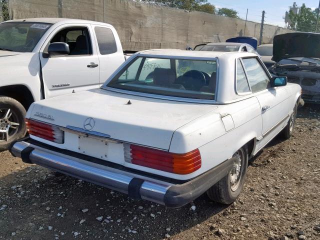 WDBBA45A1EA003519 - 1984 MERCEDES-BENZ 380 SL WHITE photo 4