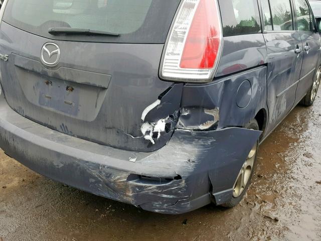 JM1CR293590332461 - 2009 MAZDA 5 GRAY photo 9