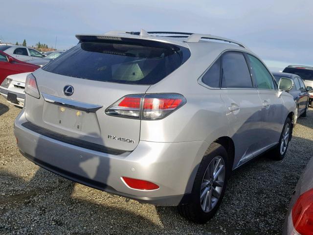 2T2BC1BA9FC004098 - 2015 LEXUS RX 450H SILVER photo 4