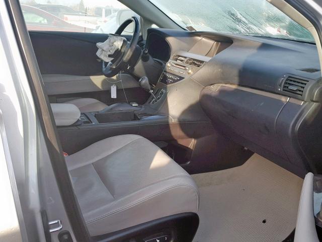 2T2BC1BA9FC004098 - 2015 LEXUS RX 450H SILVER photo 5