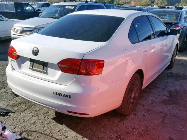 3VW2K7AJ1EM387789 - 2014 VOLKSWAGEN JETTA BASE WHITE photo 4