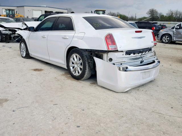 2C3CCAAGXDH551693 - 2013 CHRYSLER 300 WHITE photo 3