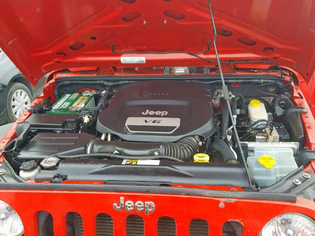 1C4GJWAG4GL122475 - 2016 JEEP WRANGLER S RED photo 7