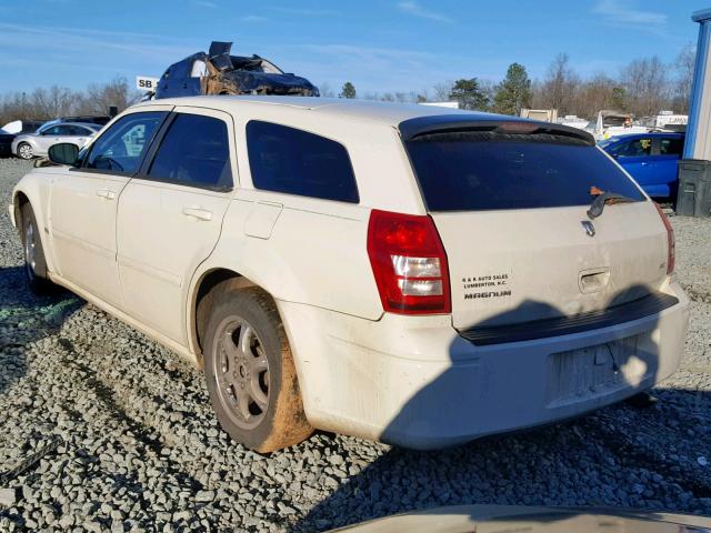 2D4FV48V15H515887 - 2005 DODGE MAGNUM SXT WHITE photo 3