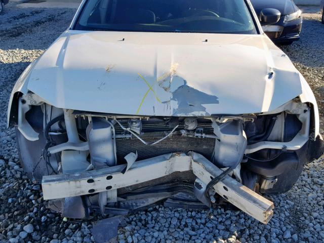 2D4FV48V15H515887 - 2005 DODGE MAGNUM SXT WHITE photo 7