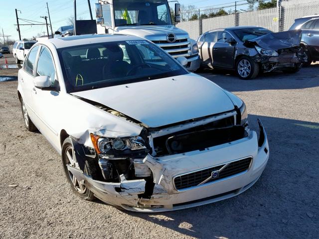 YV1MS382972278410 - 2007 VOLVO S40 2.4I WHITE photo 1