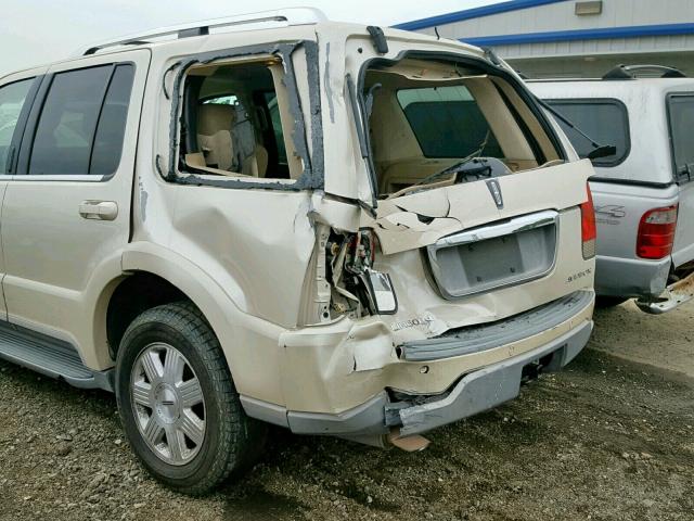 5LMEU68H65ZJ16645 - 2005 LINCOLN AVIATOR 金色 照片 9