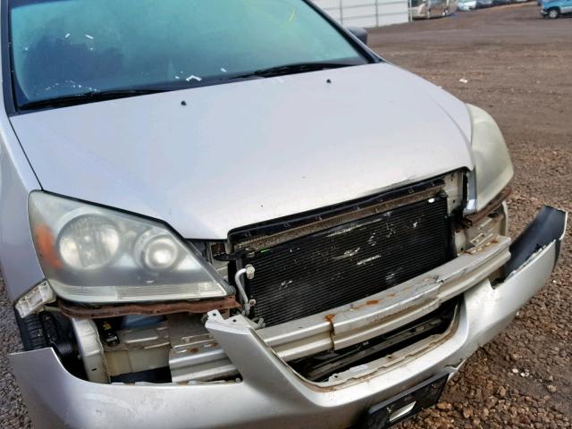 5FNRL38235B036716 - 2005 HONDA ODYSSEY LX SILVER photo 9