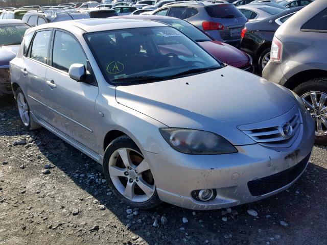 JM1BK343361449829 - 2006 MAZDA 3 HATCHBAC GRAY photo 1