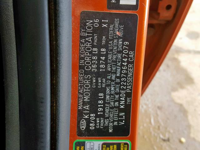 KNADE223796447079 - 2009 KIA RIO BASE ORANGE photo 10