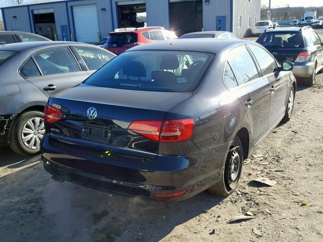 3VW2K7AJ5FM312028 - 2015 VOLKSWAGEN JETTA BASE Սև լուսանկար 4