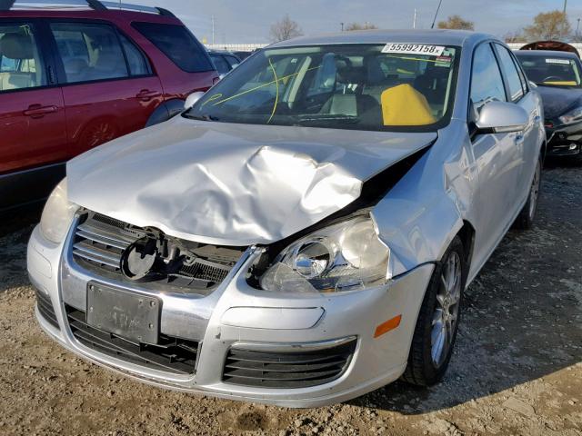 3VWEG71K17M162850 - 2007 VOLKSWAGEN JETTA WOLF SILVER photo 2