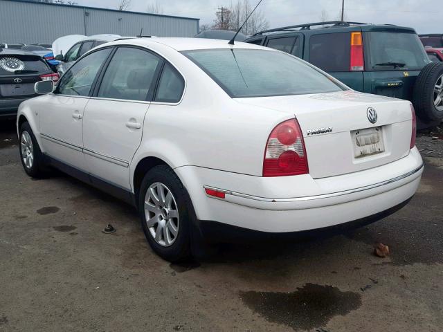 WVWPD63B13P191121 - 2003 VOLKSWAGEN PASSAT GLS WHITE photo 3