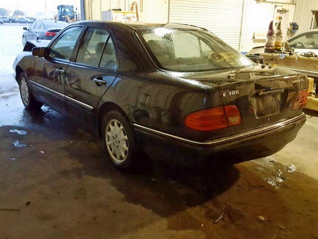 WDBJF25F8WA522937 - 1998 MERCEDES-BENZ E 300TD BLACK photo 3