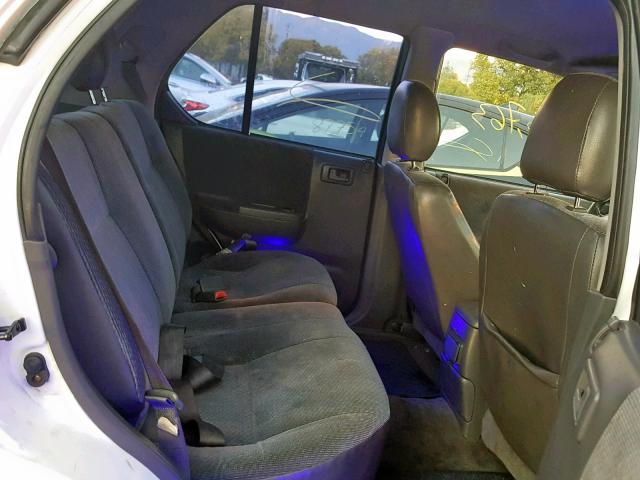 4S6CK58W7Y4413490 - 2000 HONDA PASSPORT E WHITE photo 6