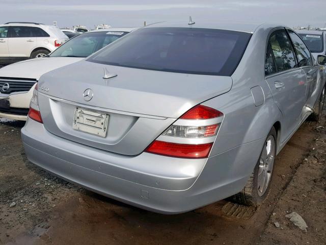 WDDNG71X47A019361 - 2007 MERCEDES-BENZ S 550 SILVER photo 4