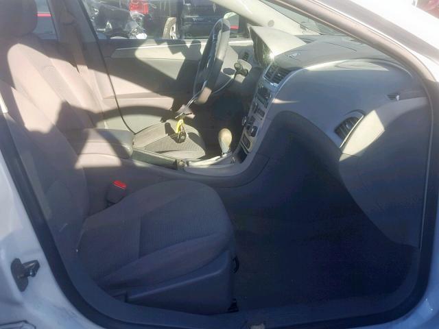 1G1ZG57B59F140894 - 2009 CHEVROLET MALIBU LS 白色 照片 5