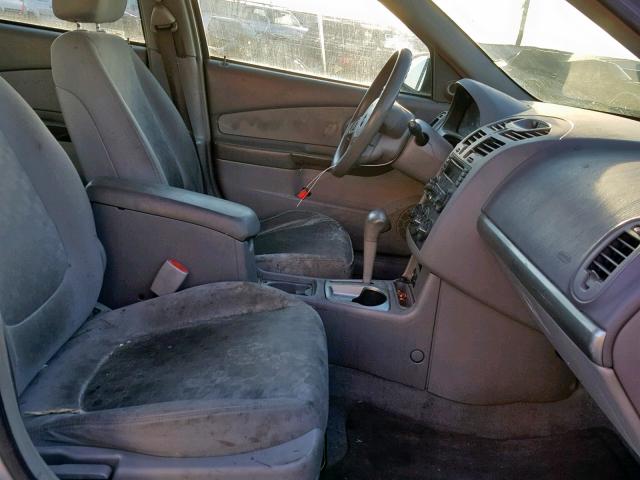 1G1ZT52845F311989 - 2005 CHEVROLET MALIBU LS SILVER photo 5