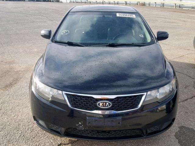 KNAFU4A2XC5644535 - 2012 KIA FORTE EX BLACK photo 9