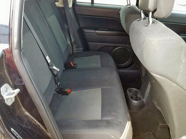 1J4NT1FA0BD169105 - 2011 JEEP COMPASS SP 灰色 照片 6