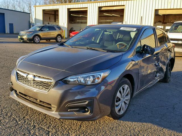 4S3GTAA63J1725246 - 2018 SUBARU IMPREZA GRAY photo 2