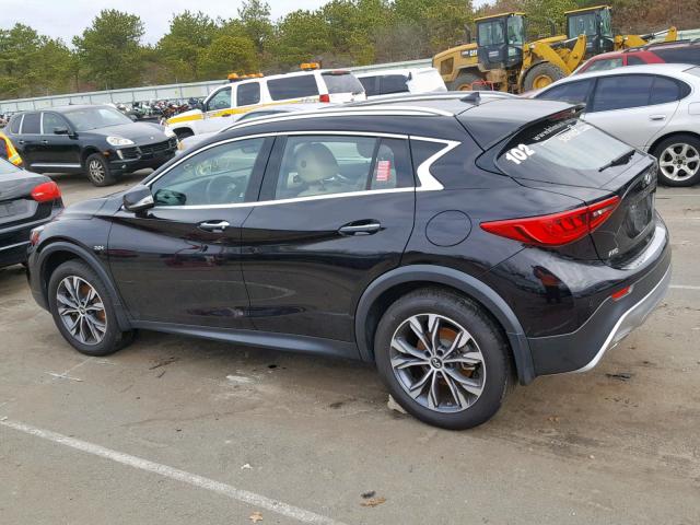 SJKCH5CR8JA040543 - 2018 INFINITI QX30 BASE BLACK photo 3