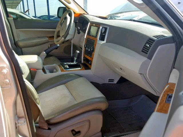 1J8HR58TX9C553067 - 2009 JEEP GRAND CHER TAN photo 5