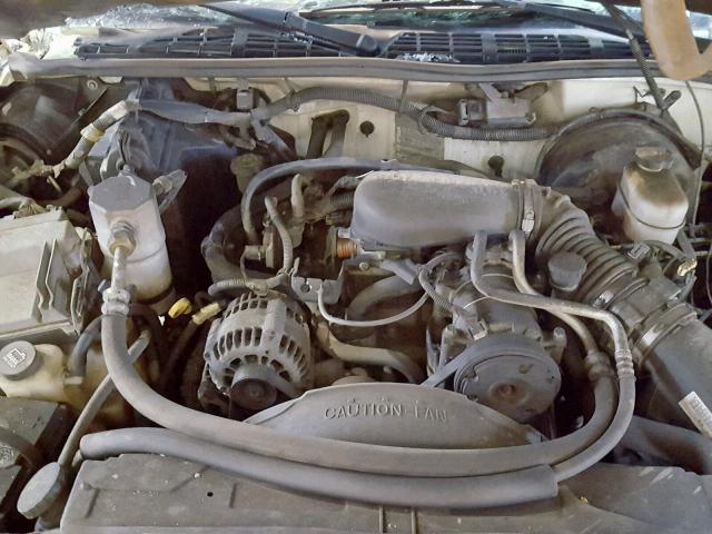 1GTCS19W228233709 - 2002 GMC SONOMA WHITE photo 7