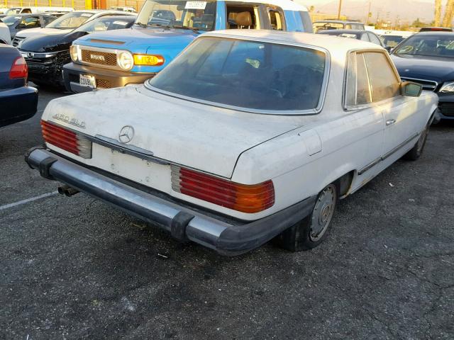 00010702412012597 - 1976 MERCEDES-BENZ 450SLC WHITE photo 4