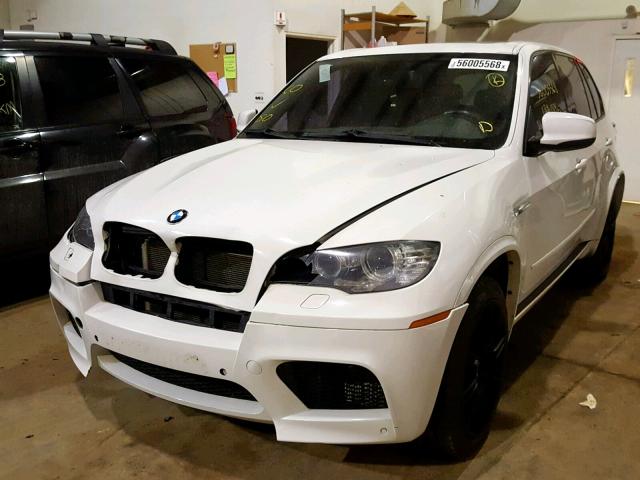 5YMGY0C51ALK25064 - 2010 BMW X5 M WHITE photo 2