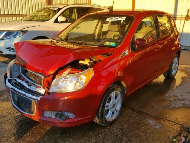 KL1TD6DEXAB115549 - 2010 CHEVROLET AVEO LS RED photo 2