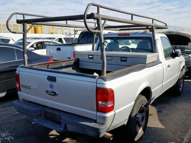 1FTYR10D28PA63895 - 2008 FORD RANGER SILVER photo 4