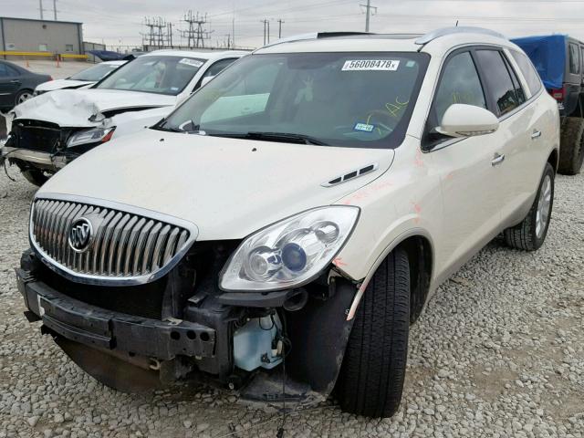 5GAKRDED9CJ121515 - 2012 BUICK ENCLAVE WHITE photo 2