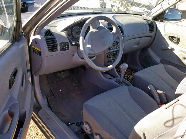 KMHCG35C53U273439 - 2003 HYUNDAI ACCENT GL GRAY photo 9