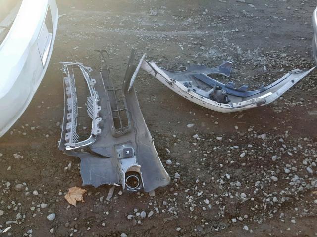 1G1ZE5E78BF376014 - 2011 CHEVROLET MALIBU LTZ თეთრი ფოტო 9