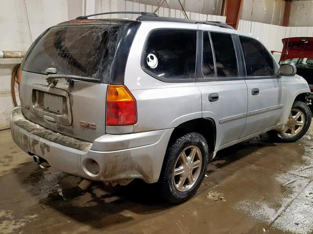 1GKDT13SX82235845 - 2008 GMC ENVOY SILVER photo 4