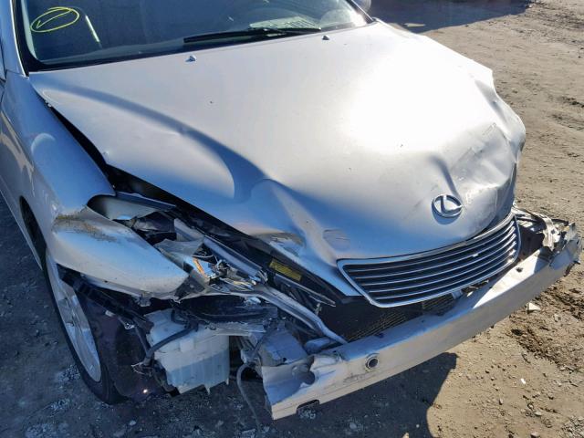 JTHBA30GX55116299 - 2005 LEXUS ES 330 SILVER photo 9