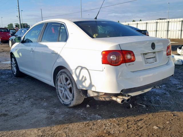 3VWEF71K07M169887 - 2007 VOLKSWAGEN JETTA WOLF WHITE photo 3