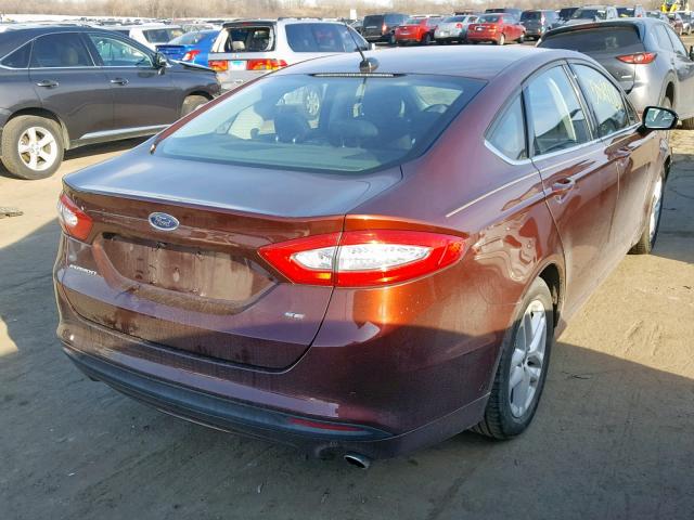 3FA6P0H7XGR102994 - 2016 FORD FUSION SE BROWN photo 4