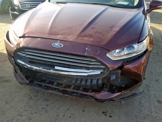 3FA6P0H7XGR102994 - 2016 FORD FUSION SE BROWN photo 9