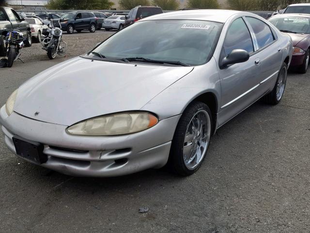 2B3HD46R62H187636 - 2002 DODGE INTREPID S SILVER photo 2