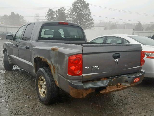 1D7HW28K98S528645 - 2008 DODGE DAKOTA QUA GRAY photo 3